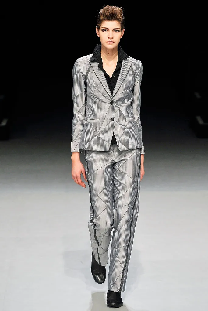 Look 24