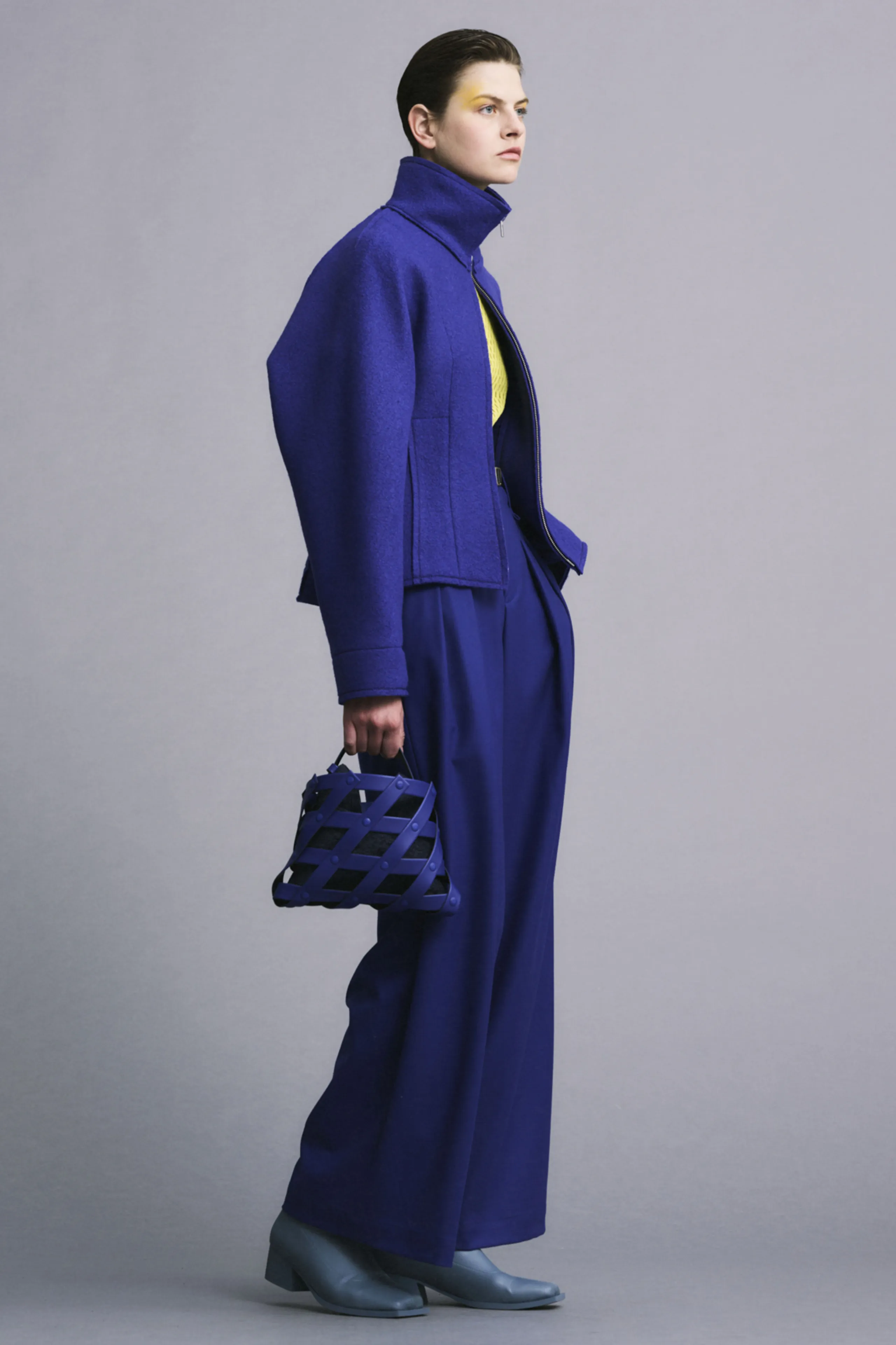 Look 25