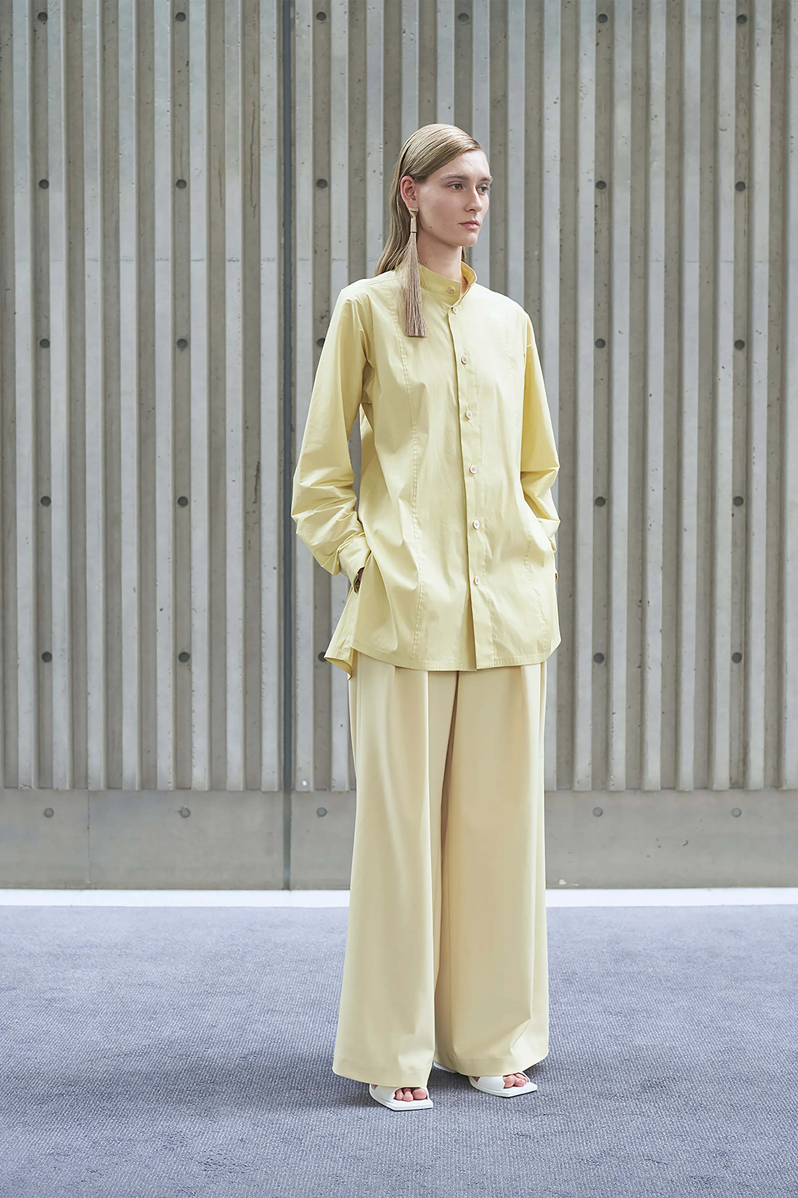 Look 24