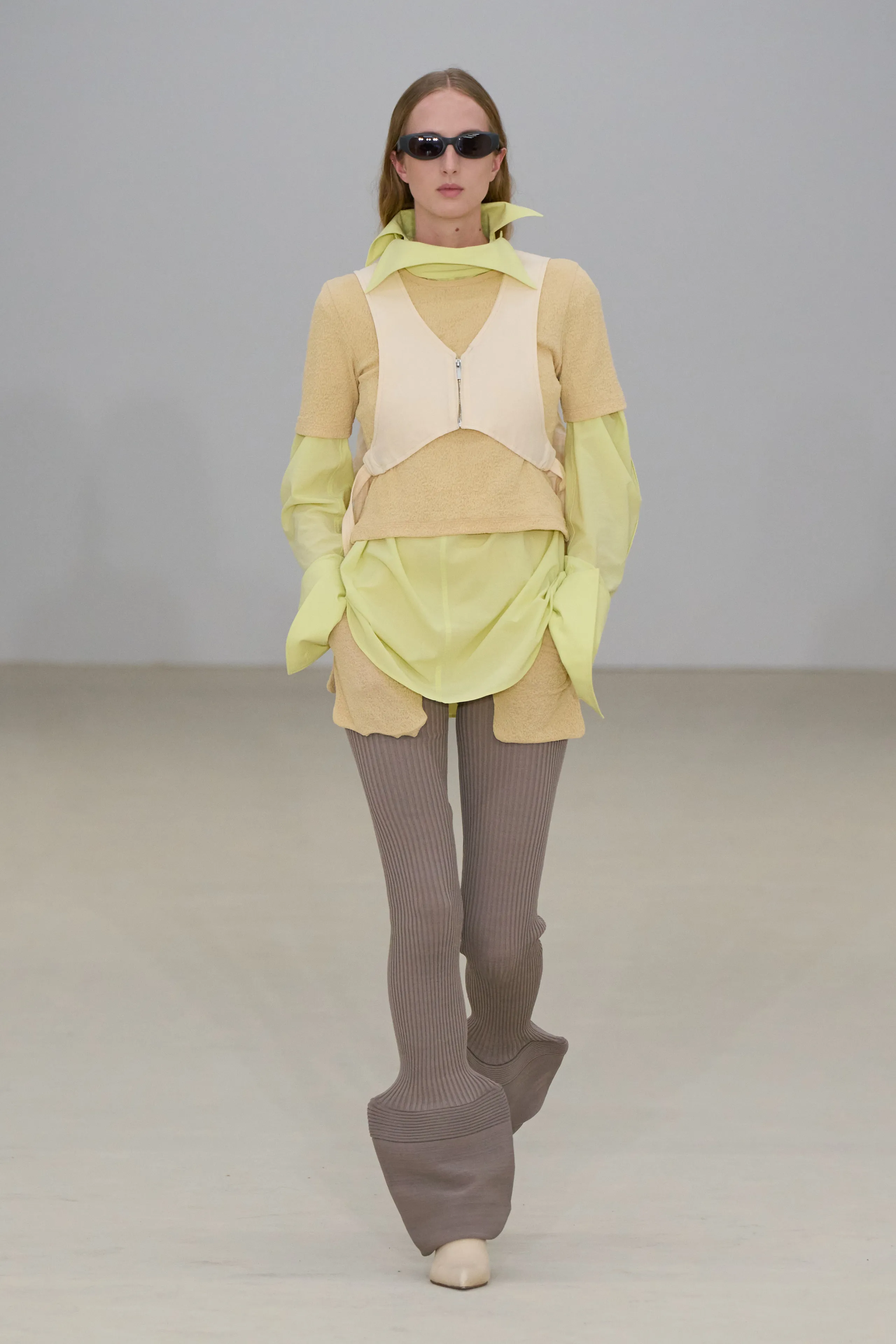 Look 11