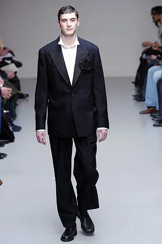 Look 02