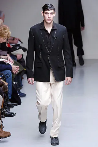 Look 03