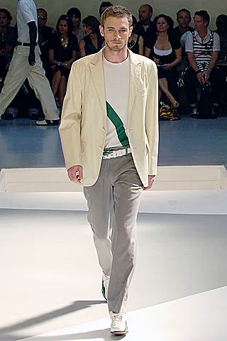Look 02