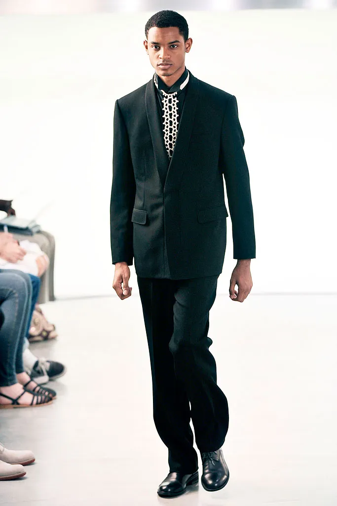 Look 03