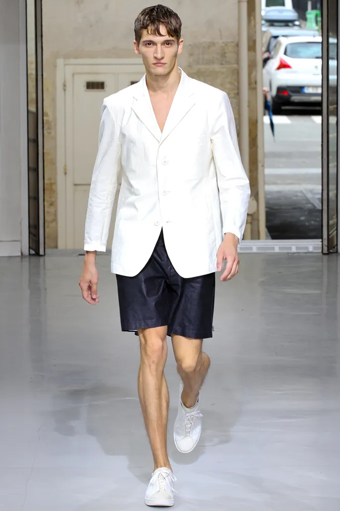 Look 02