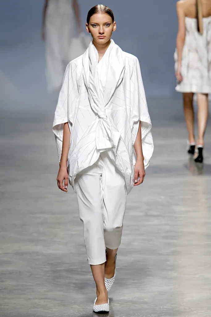Look 04