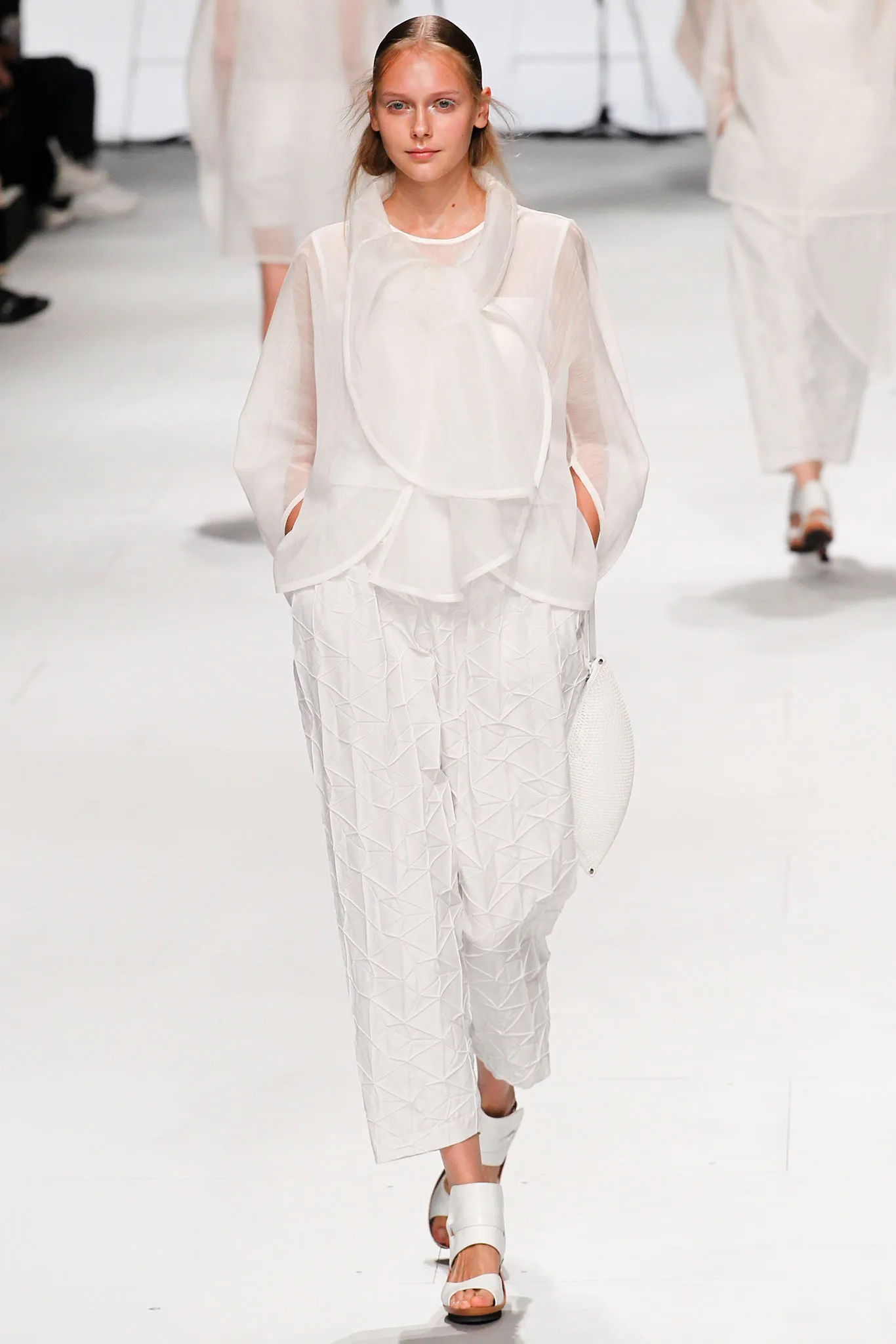 Look 08