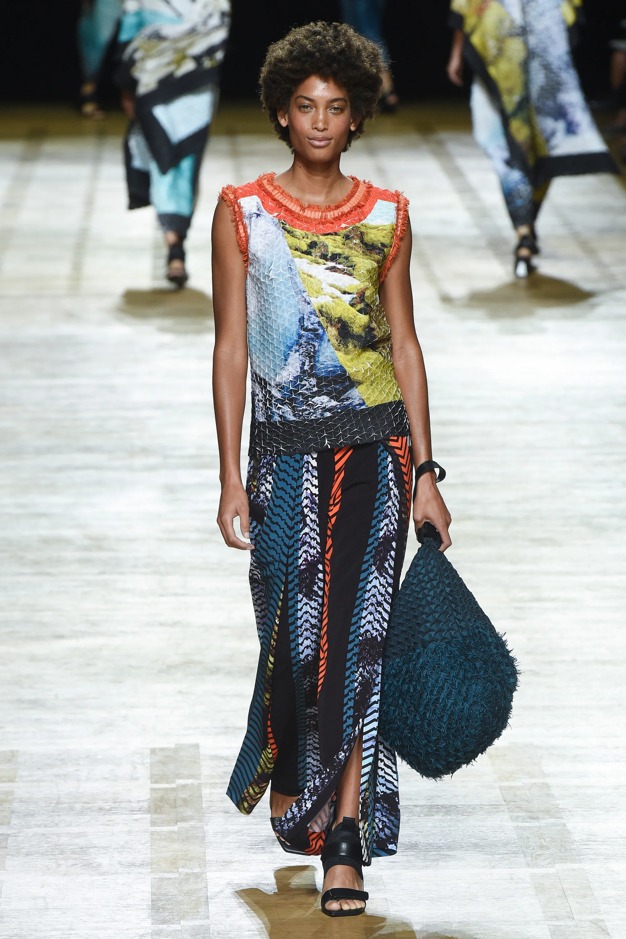 Look 09