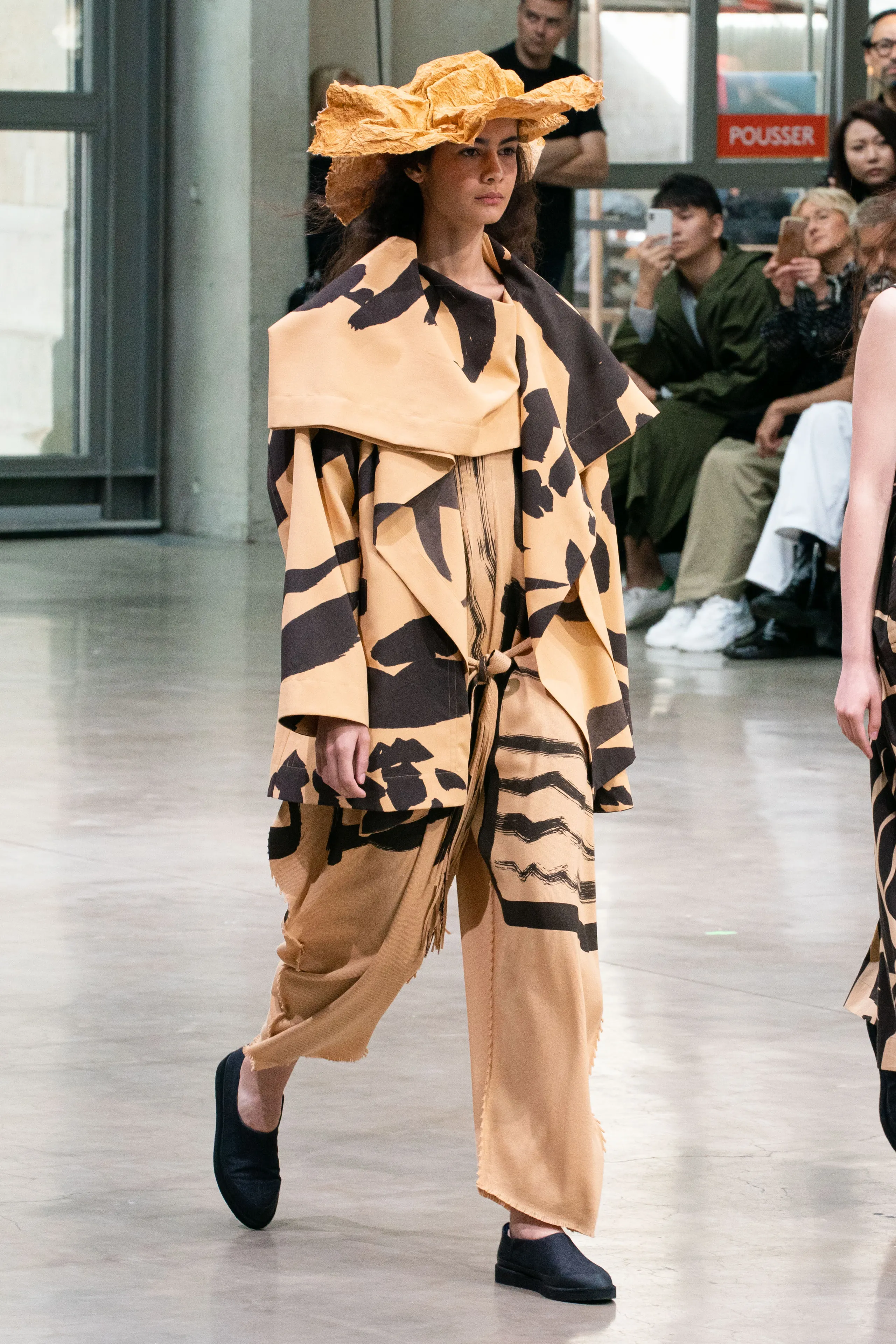 Look 04