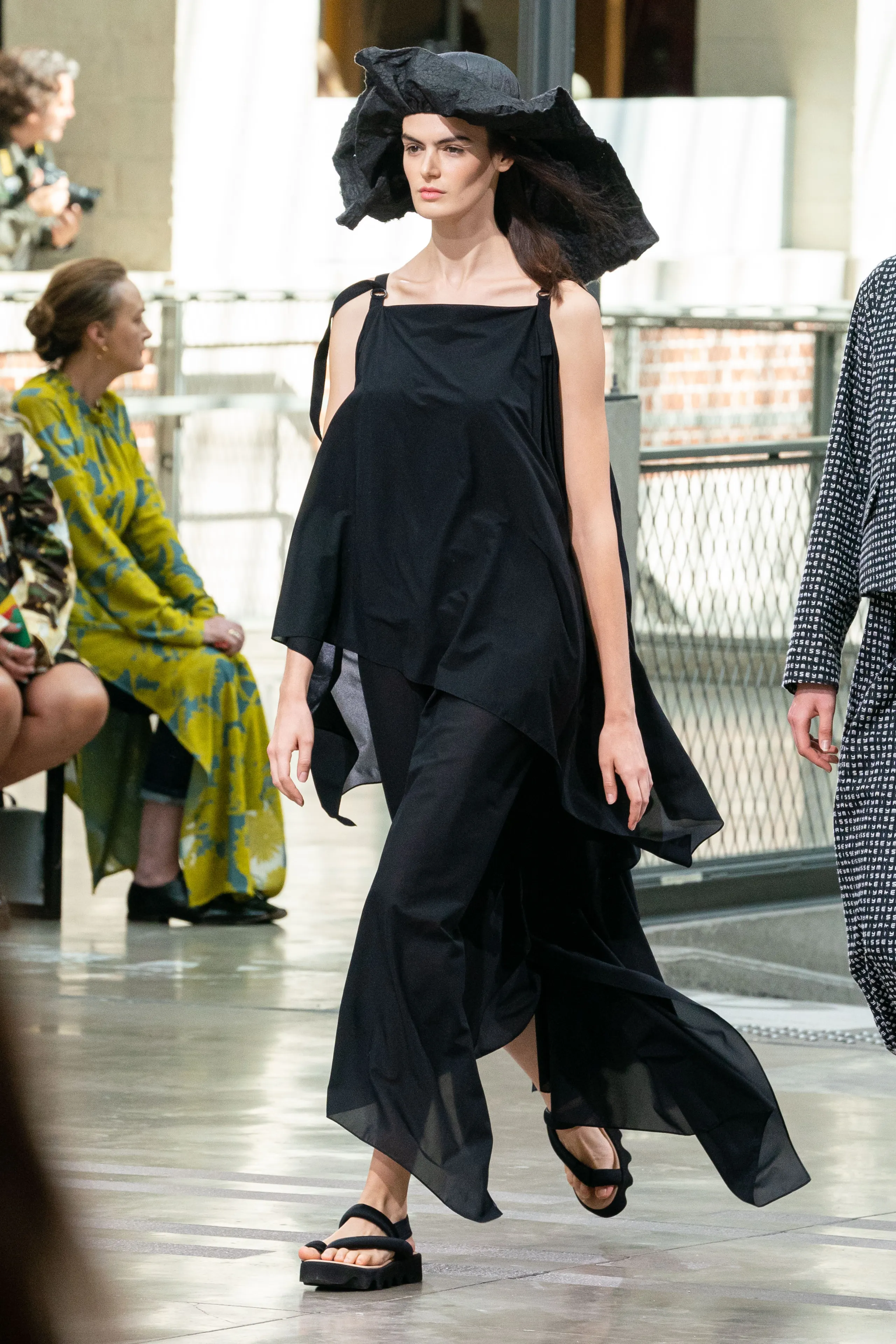 Look 08