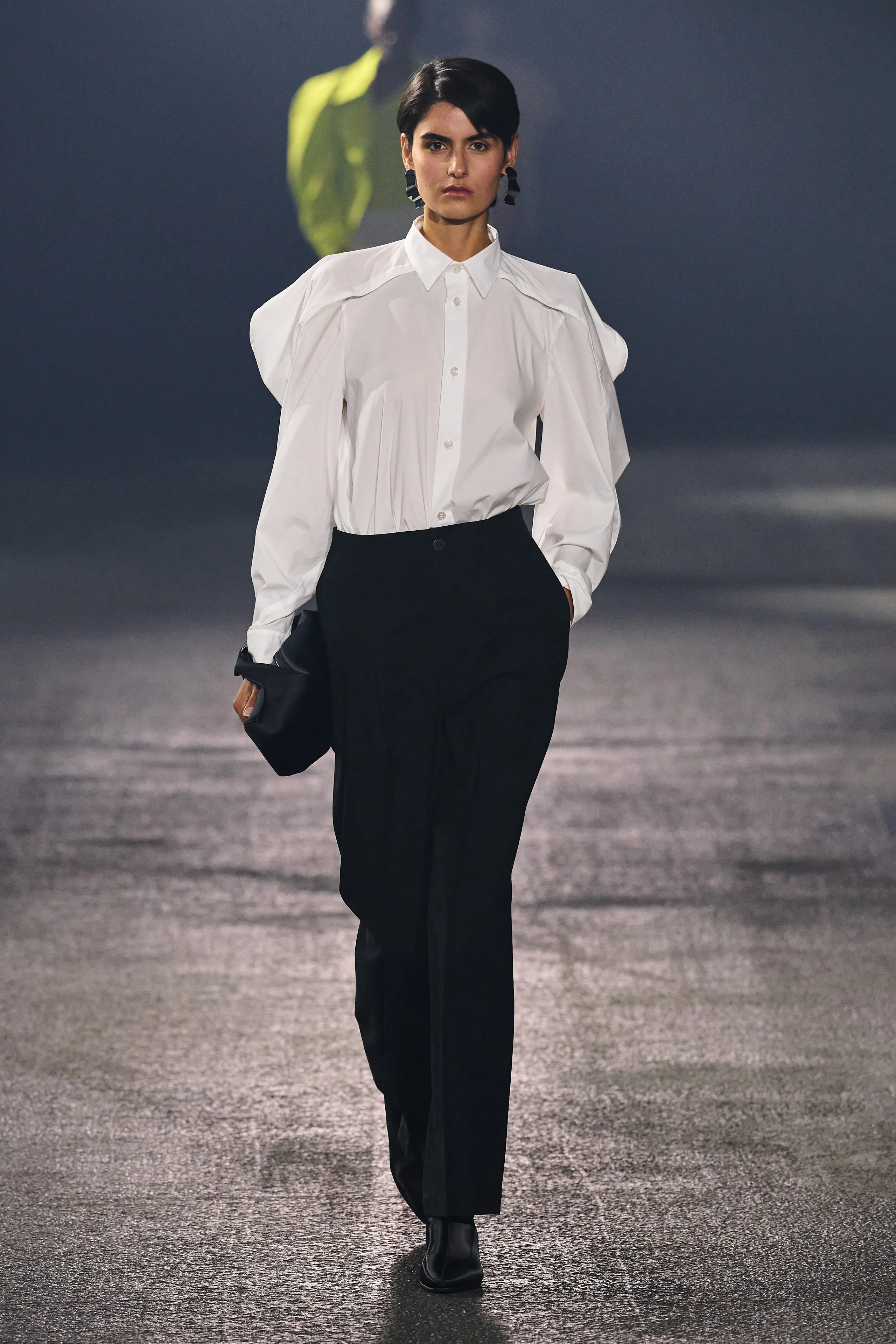 Look 06