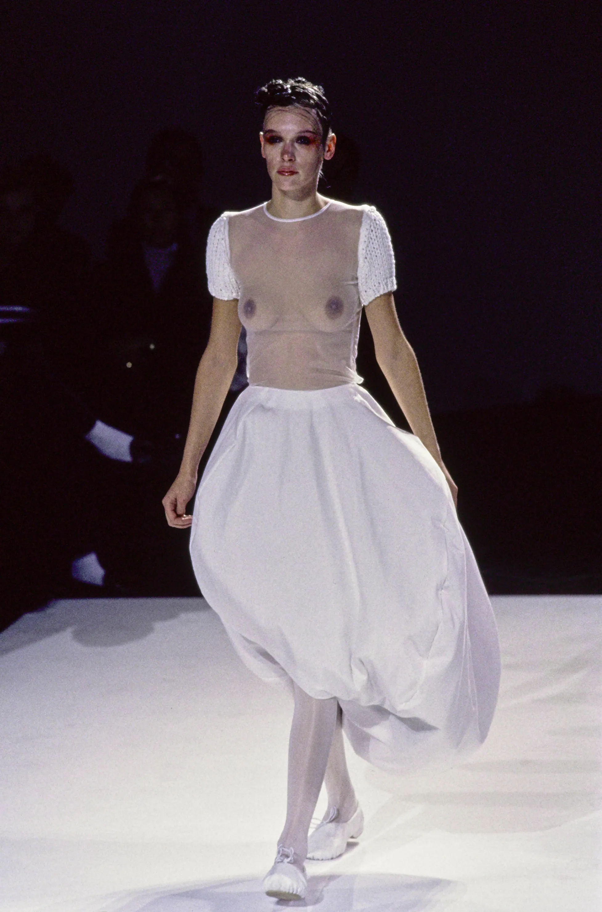 川久保玲 Comme des Garçons · Look 01