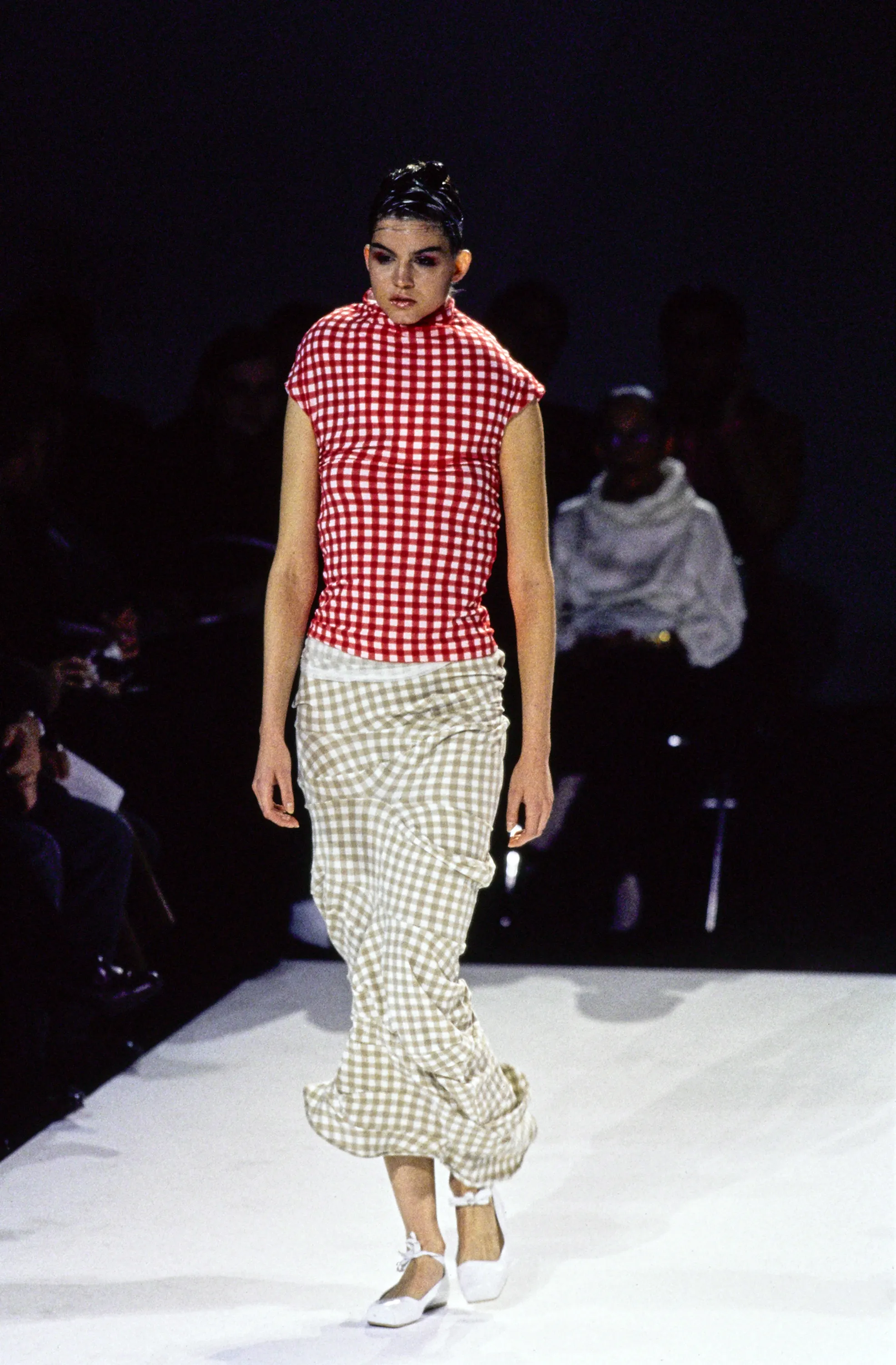 川久保玲 Comme des Garçons · Look 06