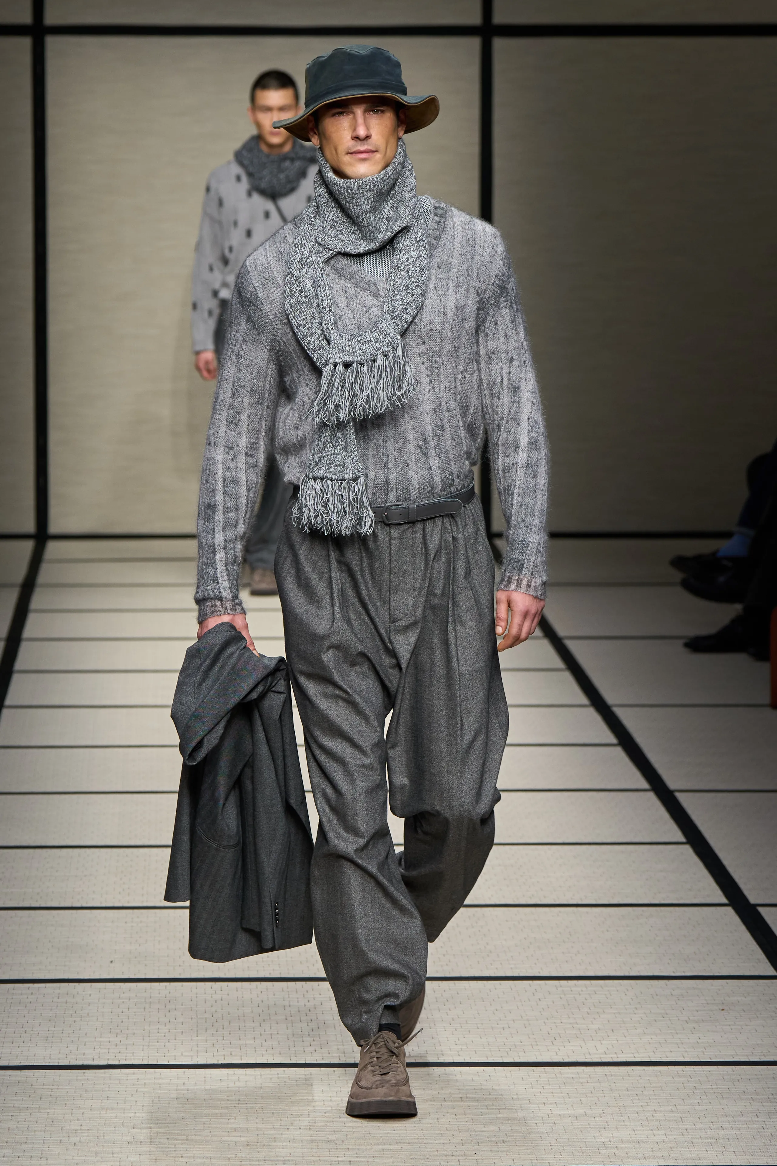 Look 04