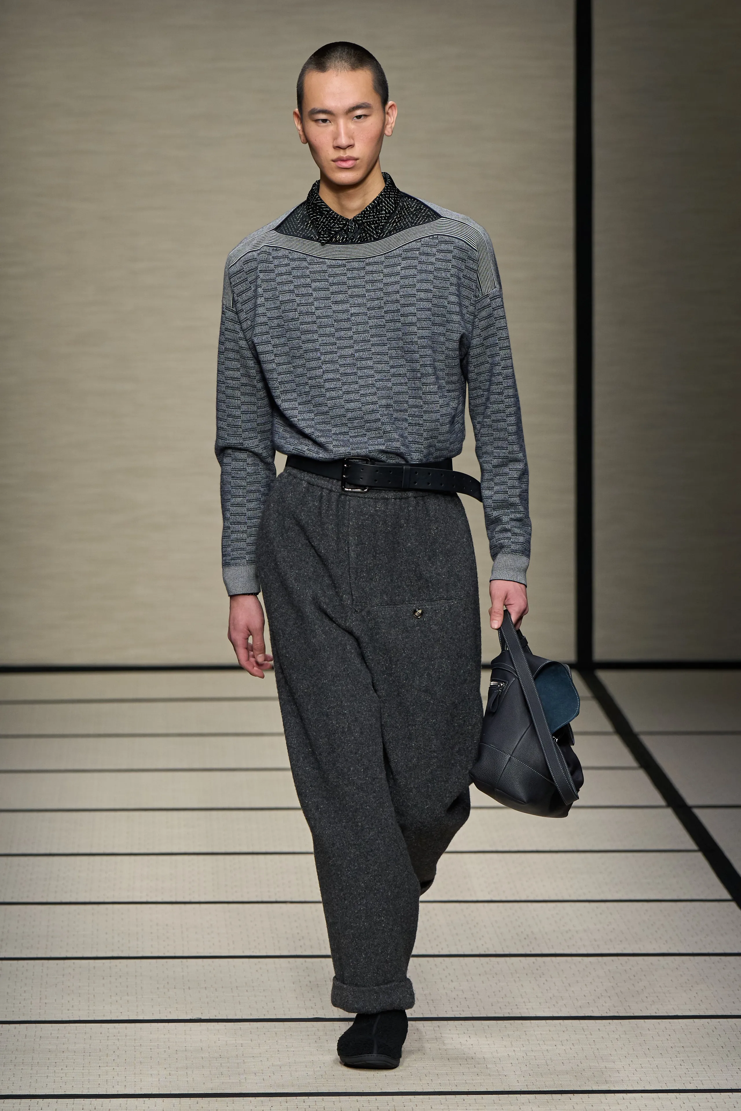 Look 06