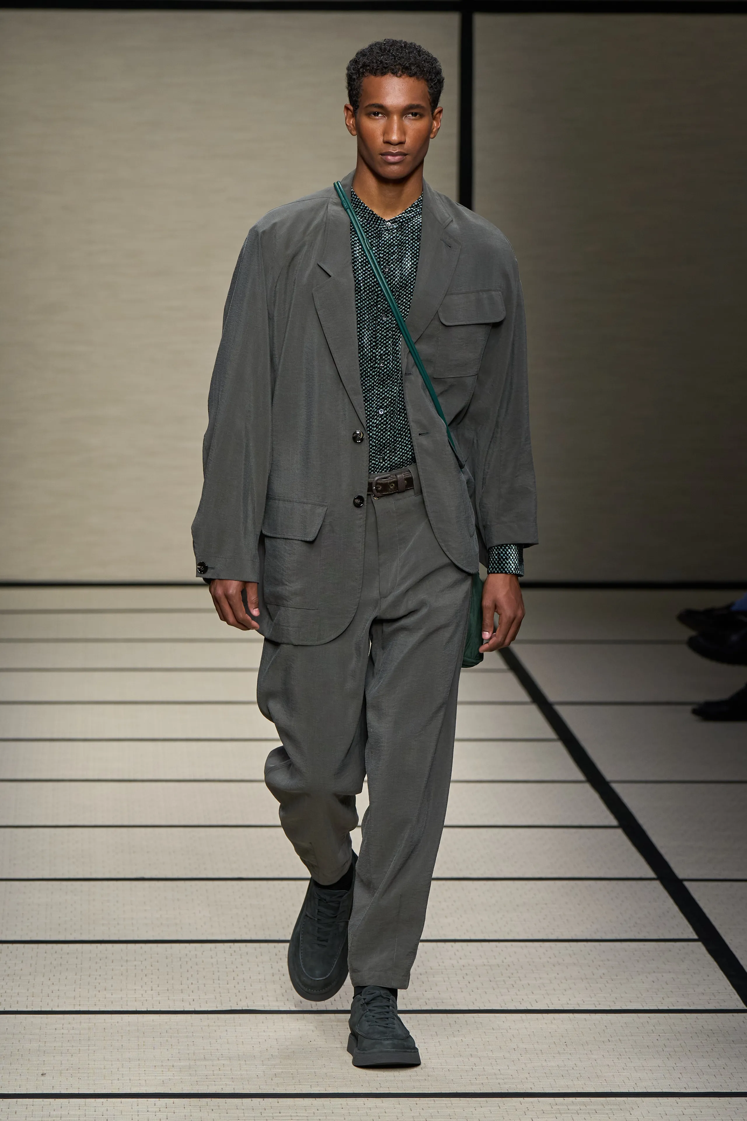 Look 09