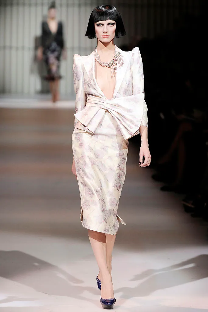 Look 02