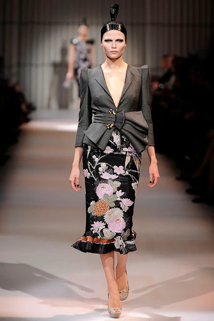 Look 03