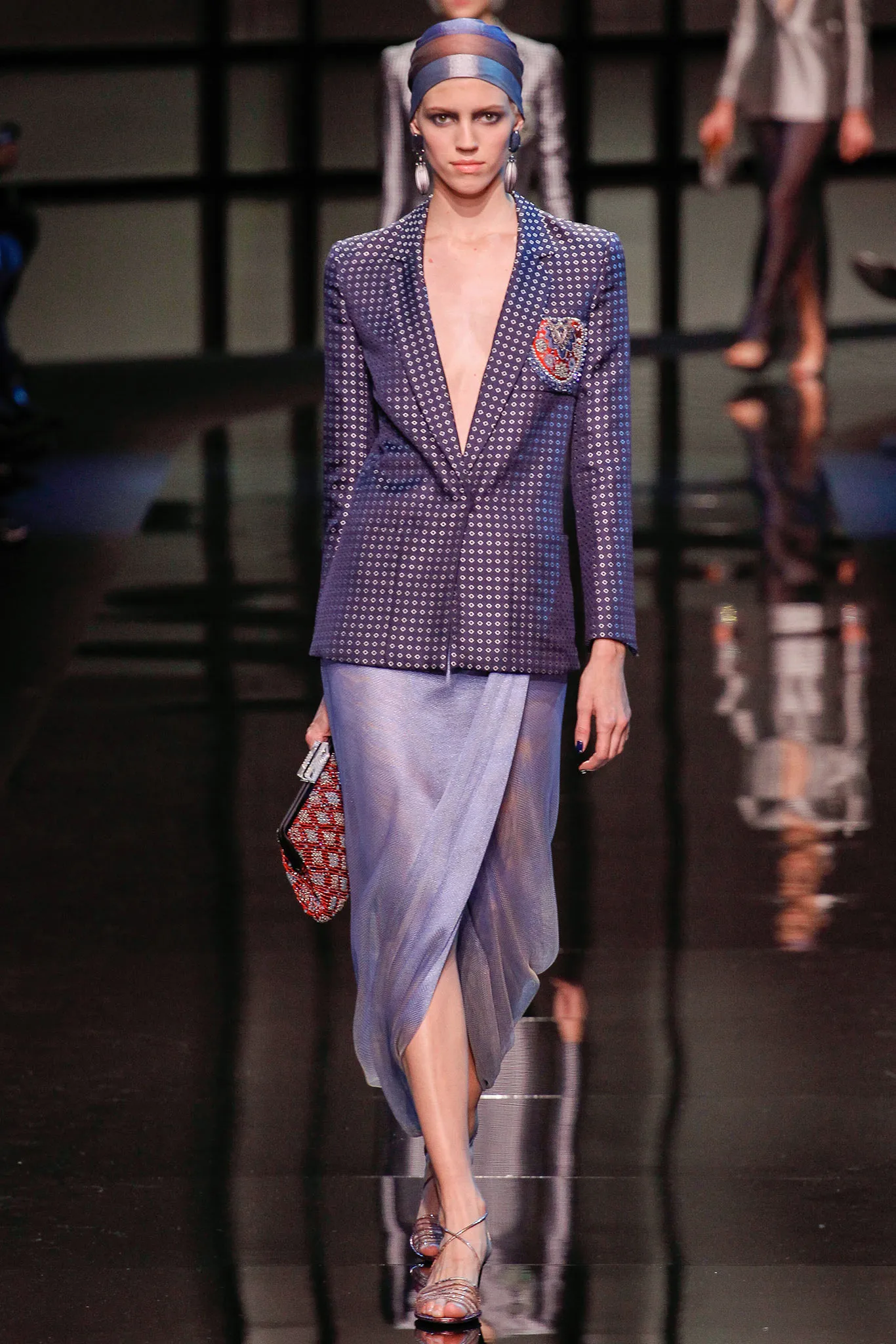Look 04