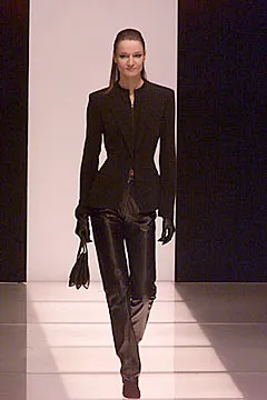 Look 02