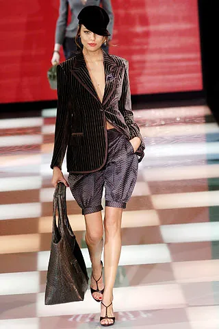 Look 03