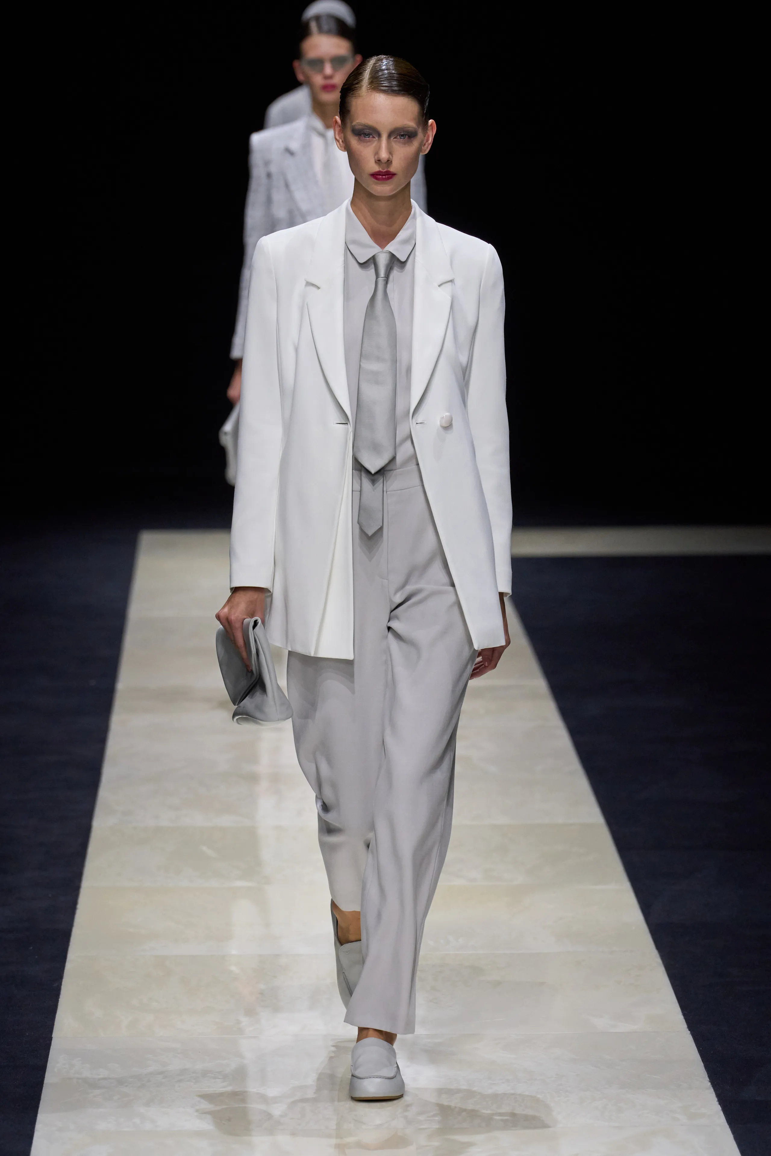 Look 03