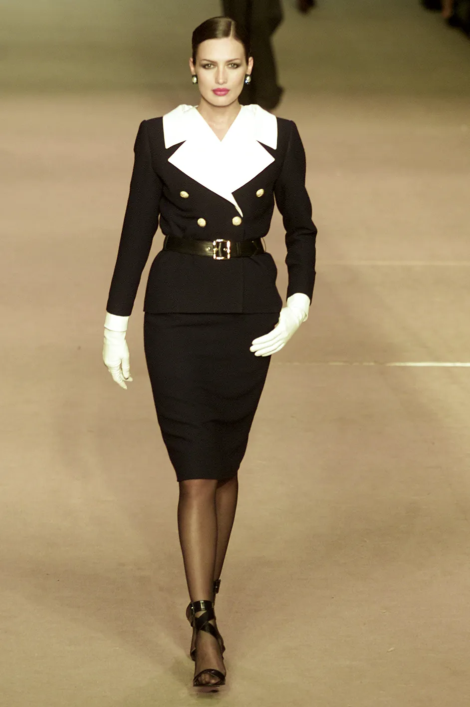 Look 04