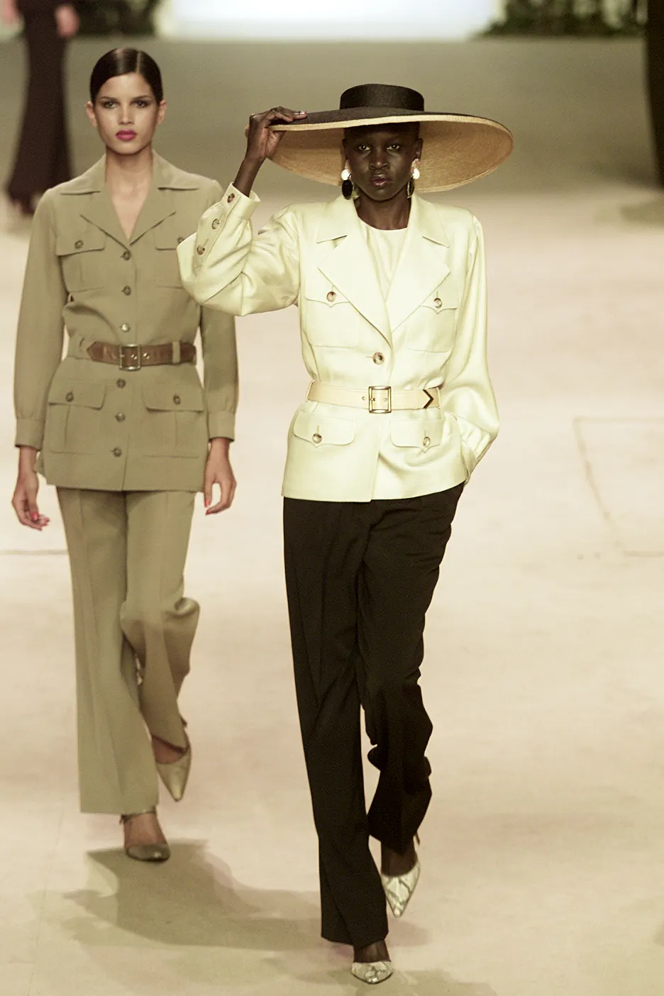 Look 08