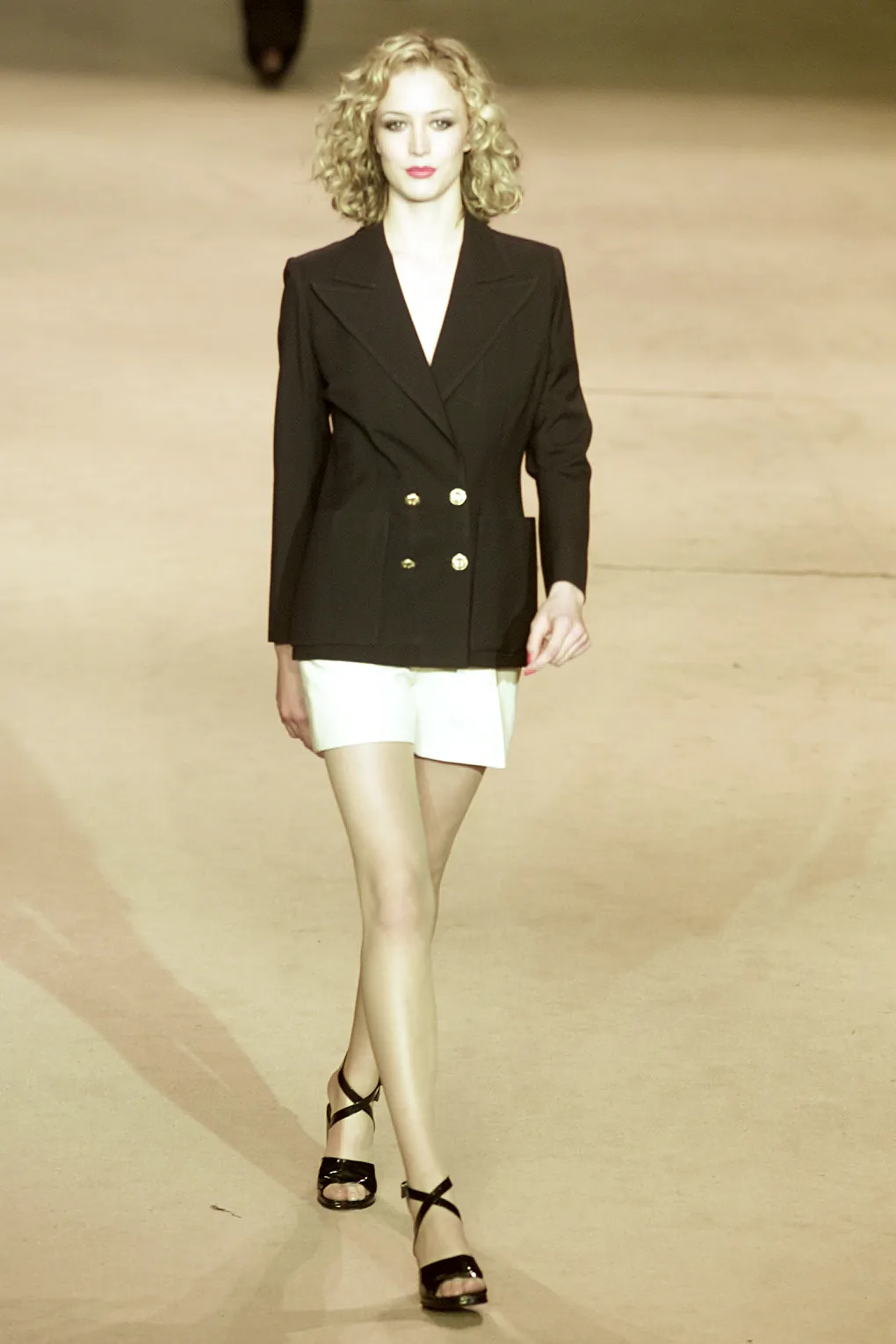 Look 09