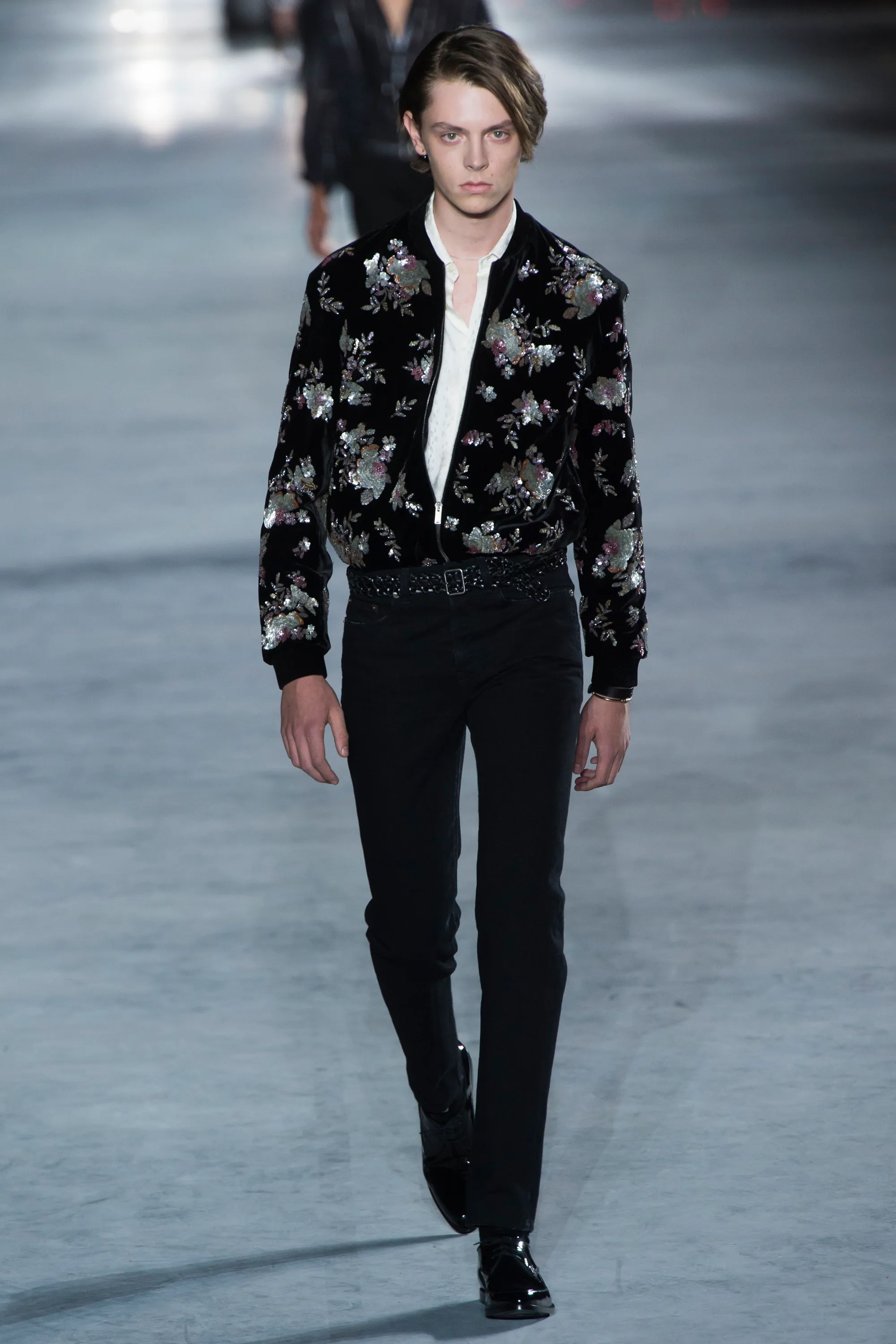 Look 24