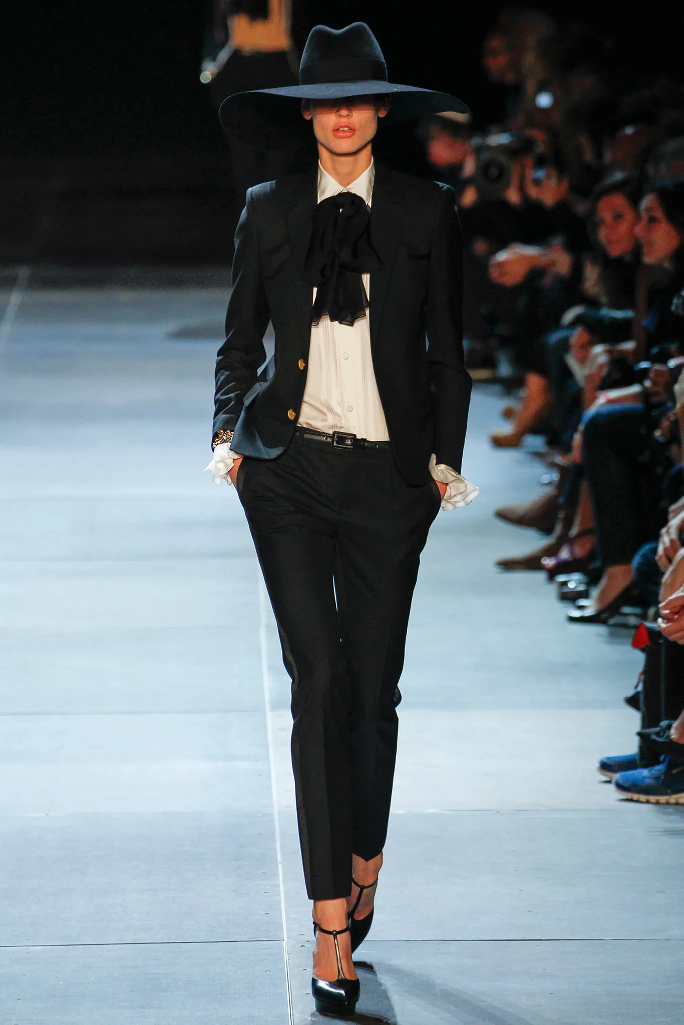 Look 07