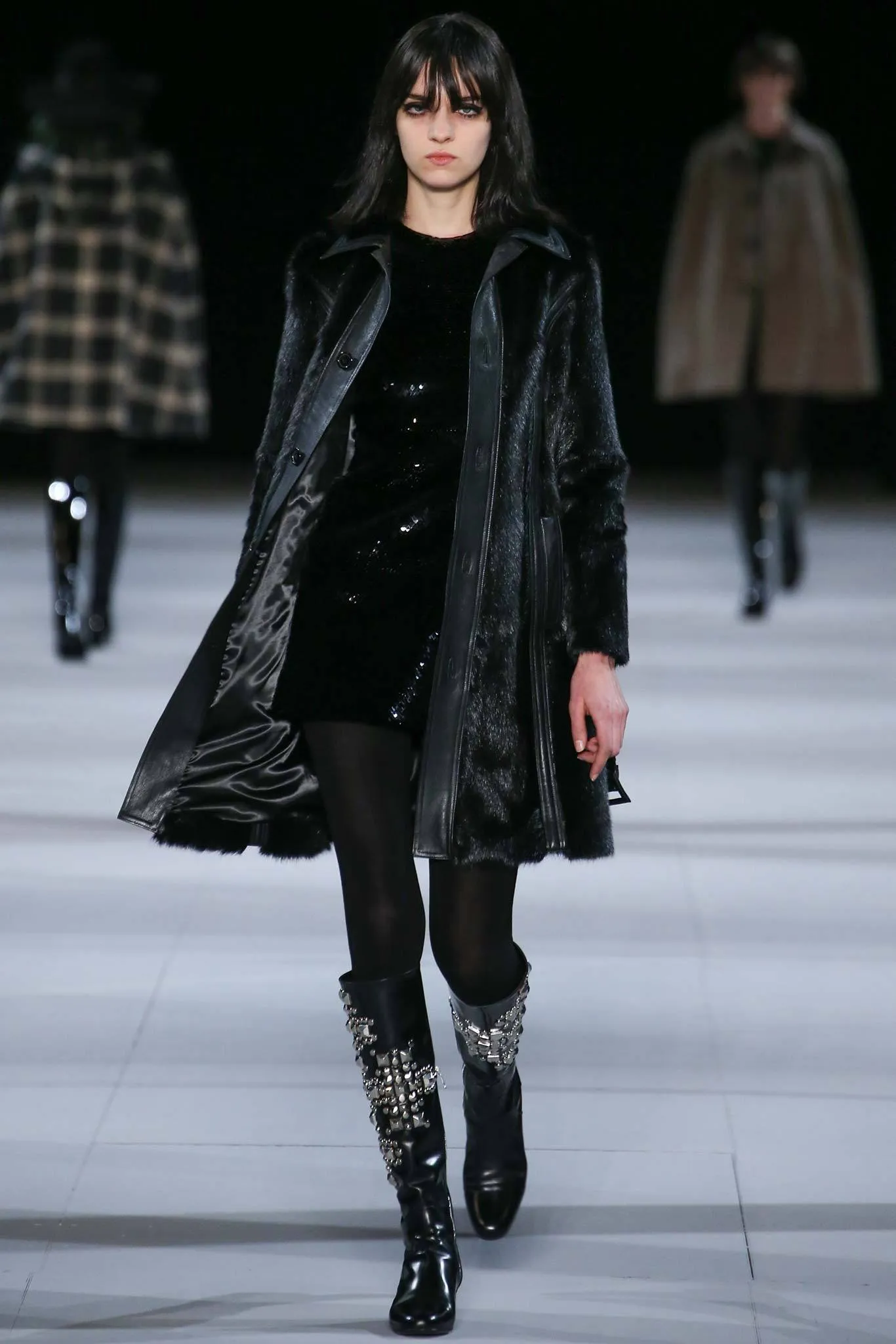 Look 13