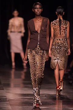 Look 03