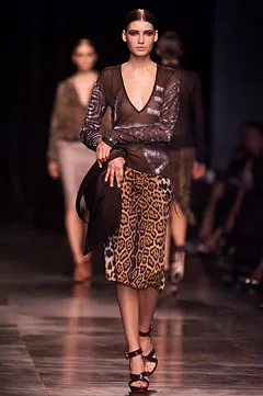 Look 15