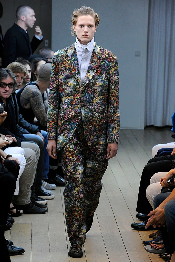 Look 03