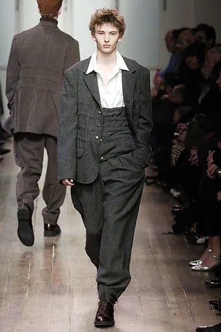 Look 10