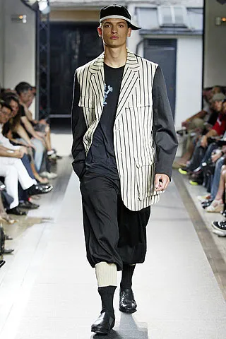 Look 10