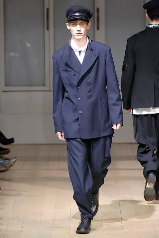 Look 10