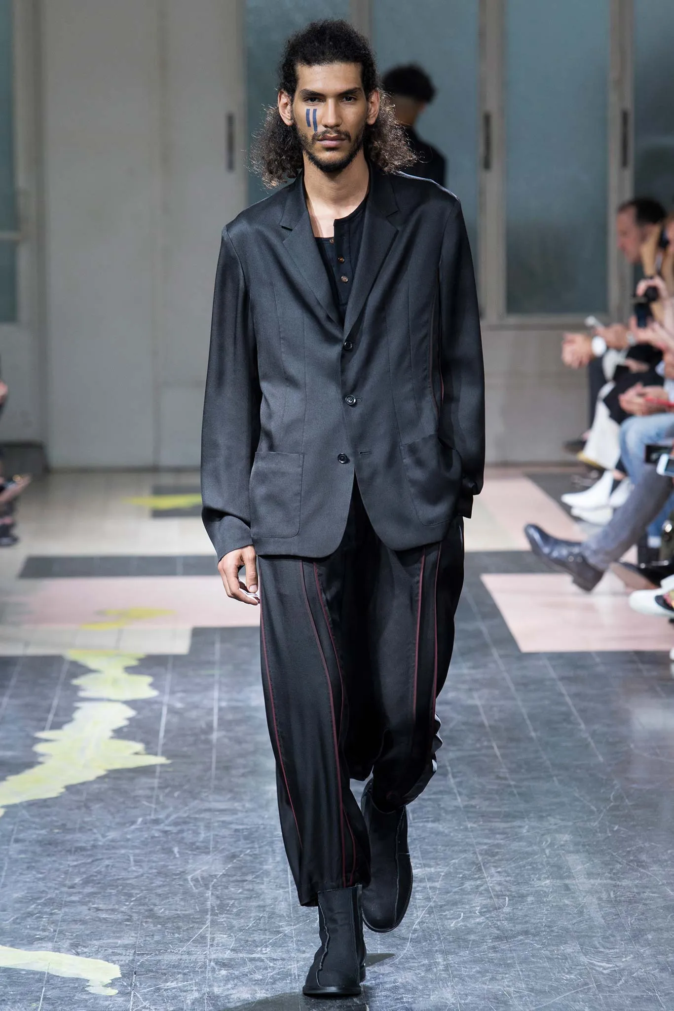 Look 06