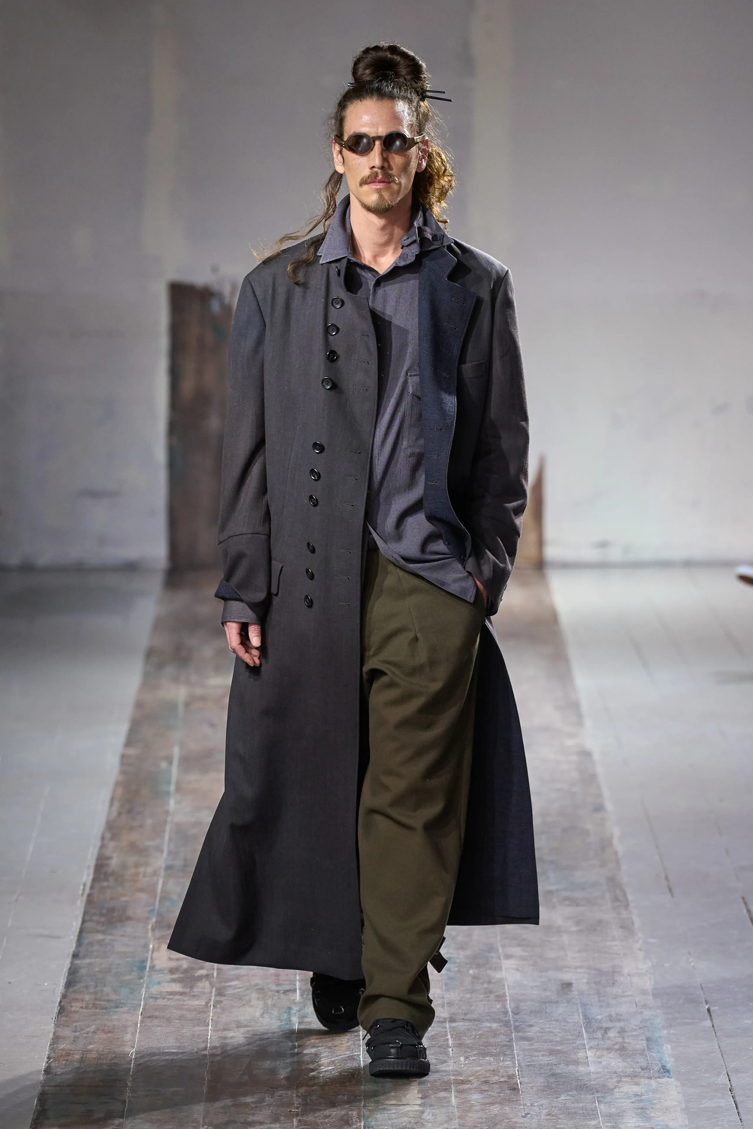 Look 06