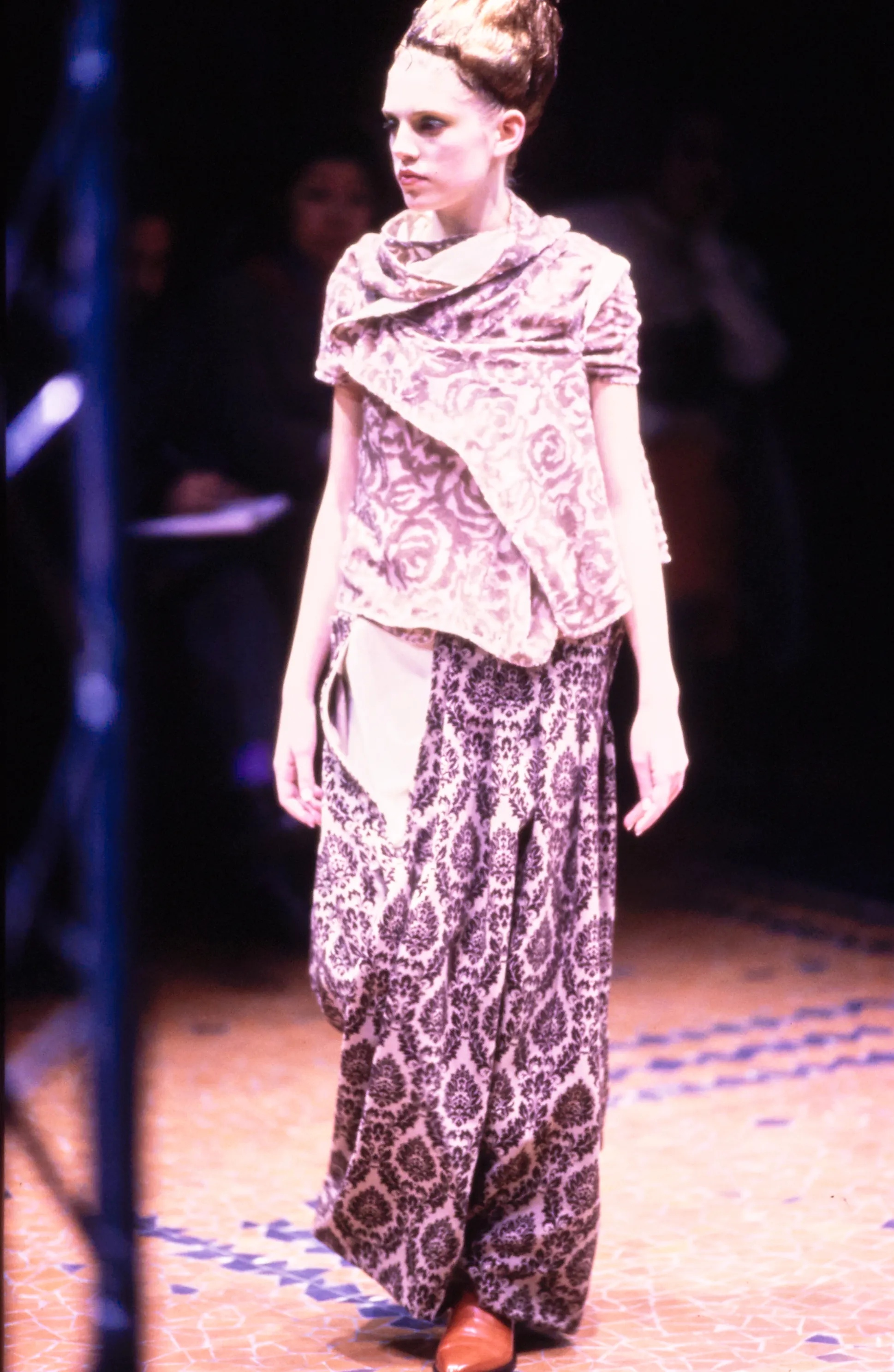 Look 13
