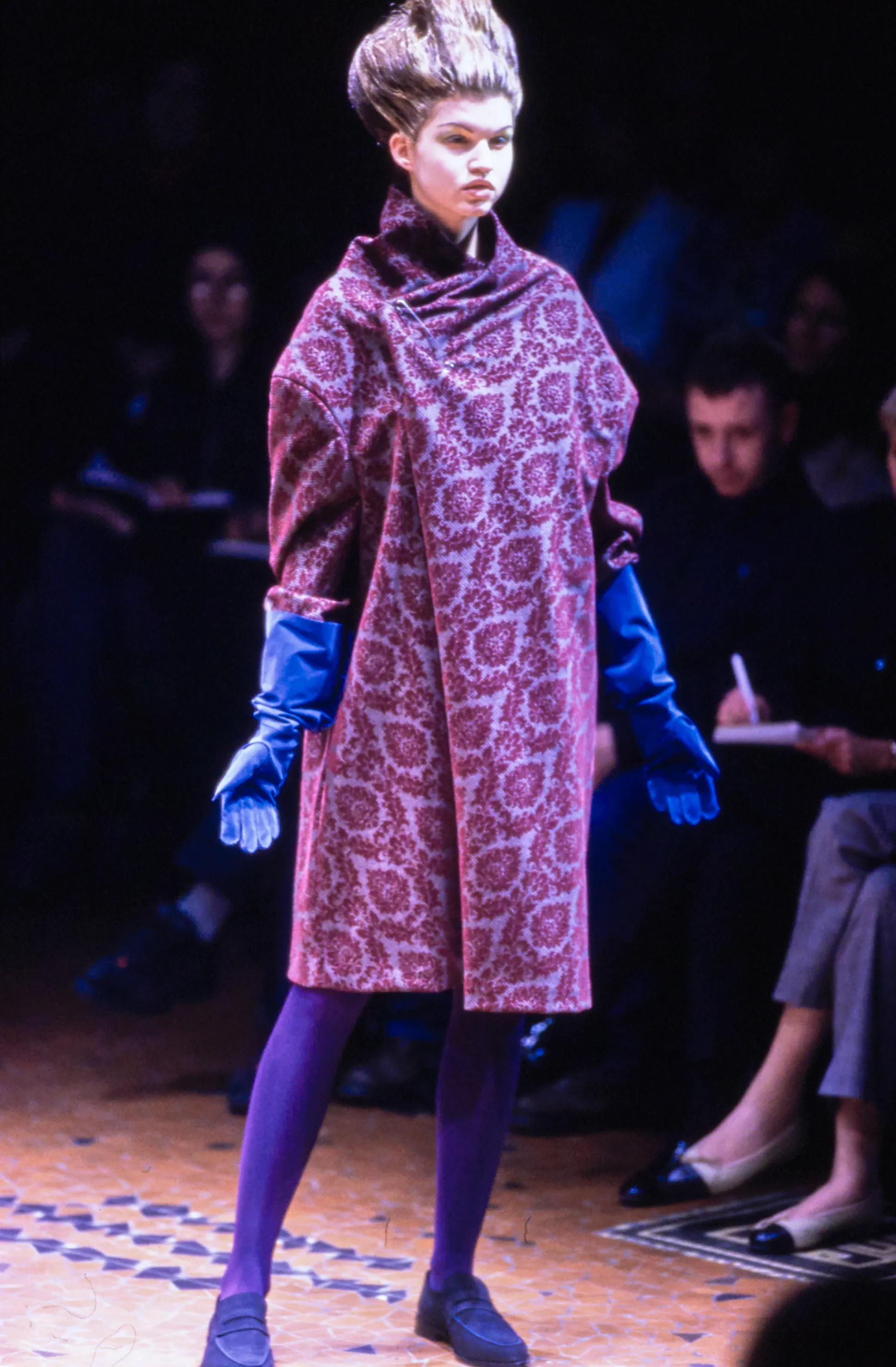 Look 27
