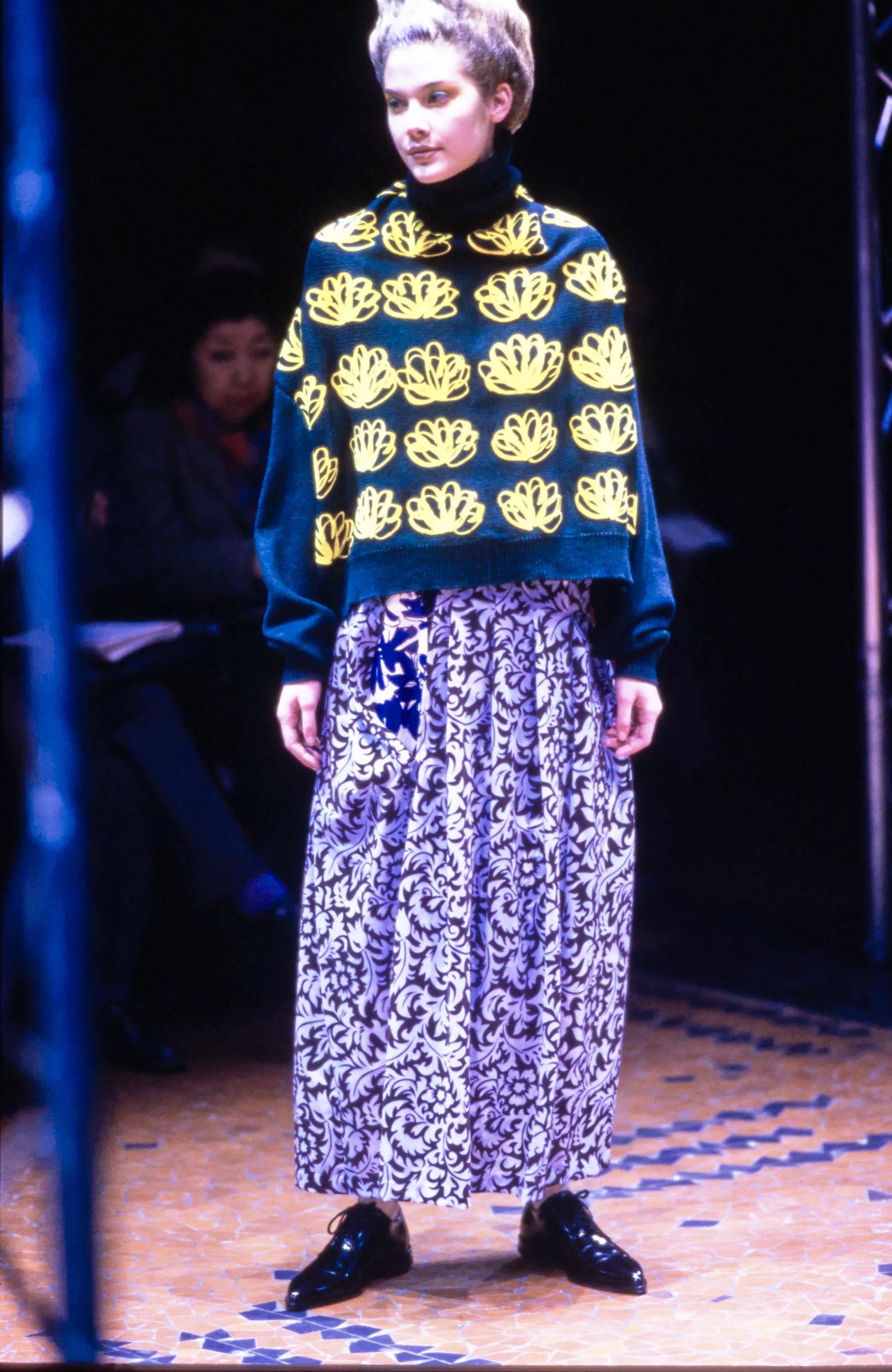 Look 28