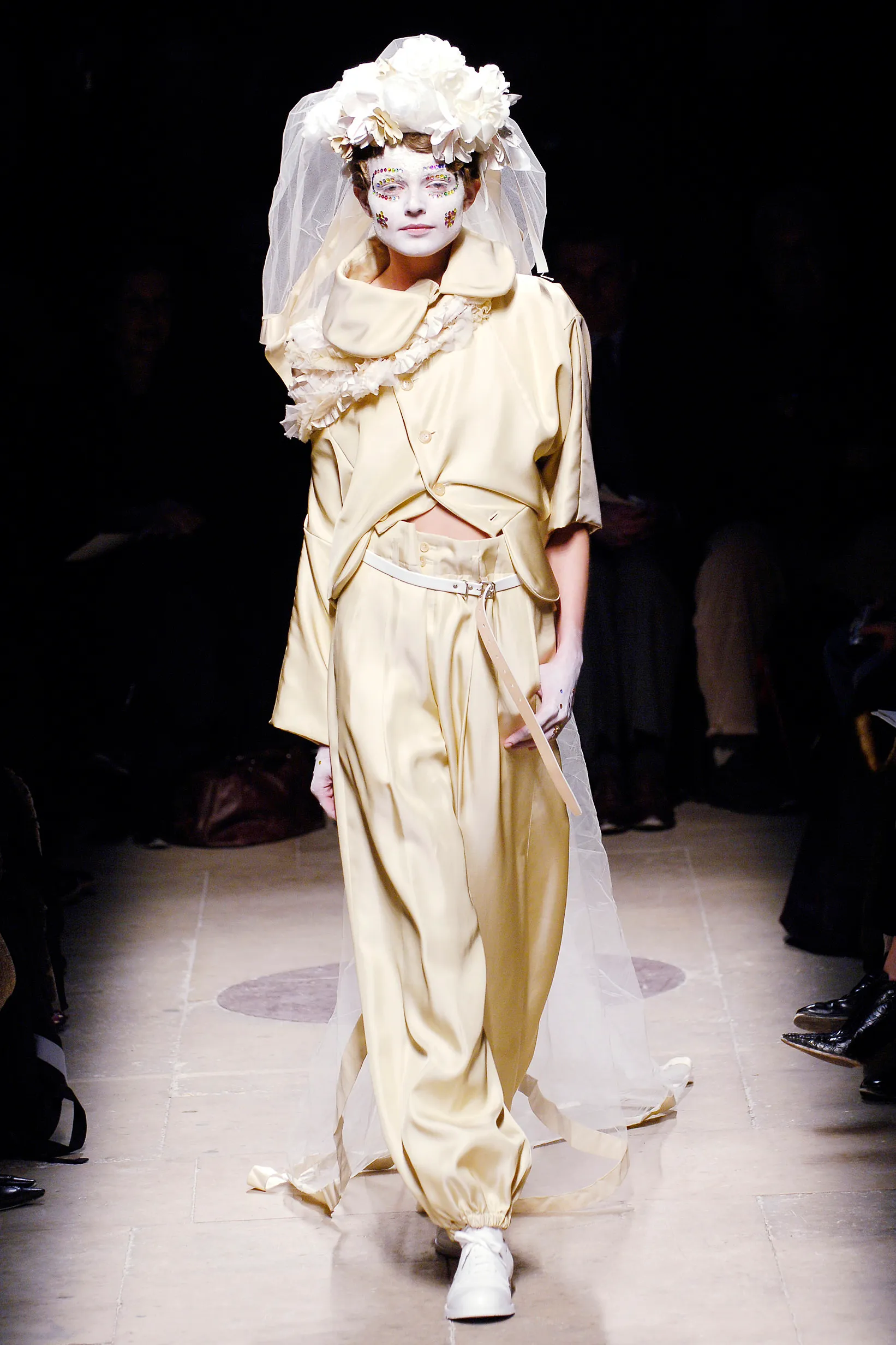 Look 02