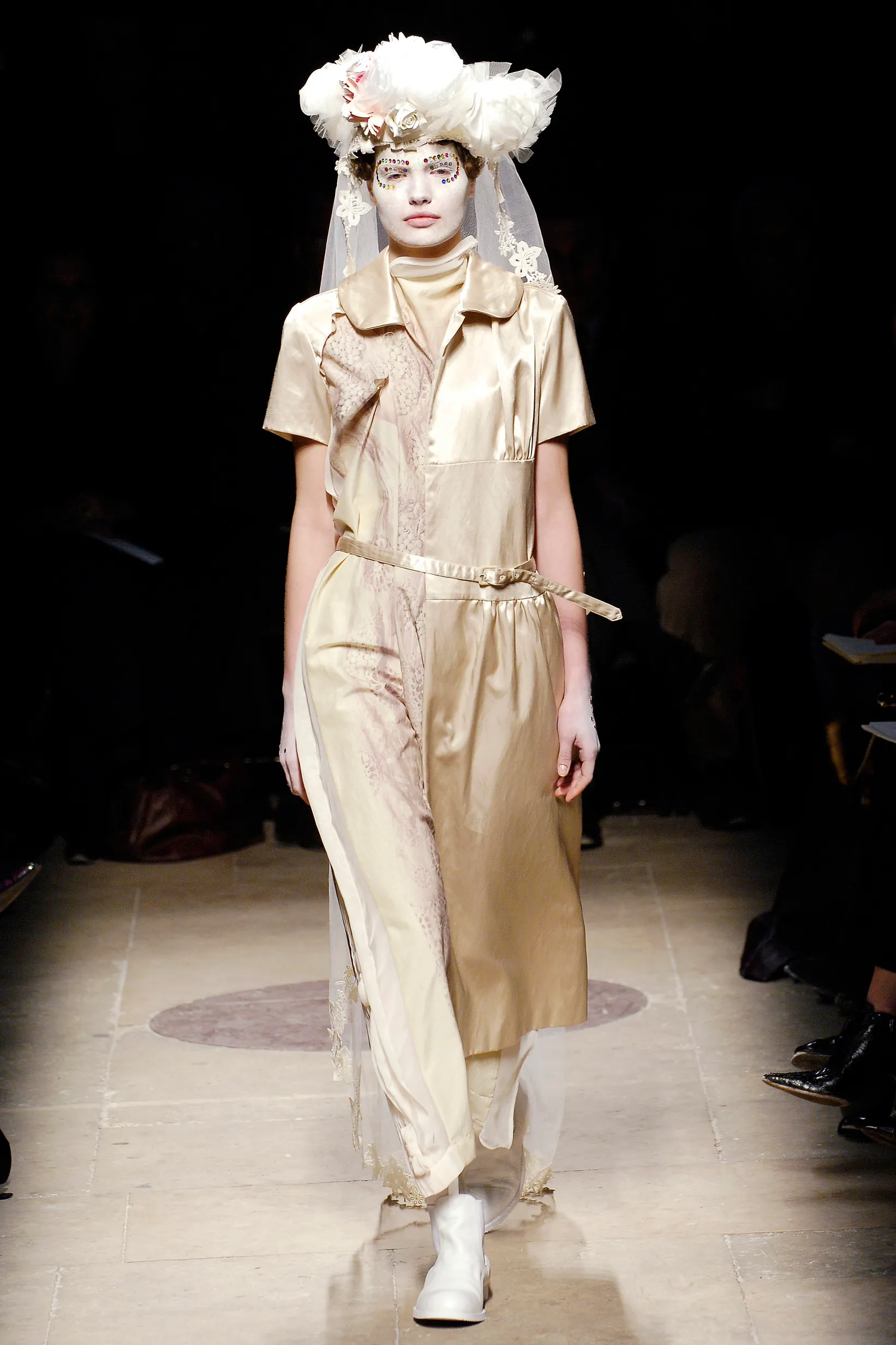 Look 11