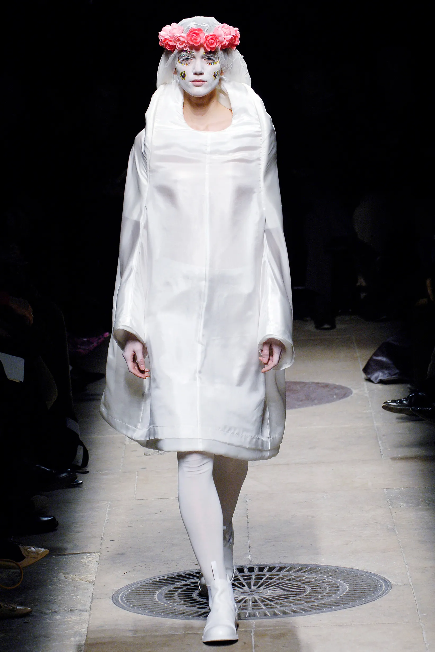 Look 30