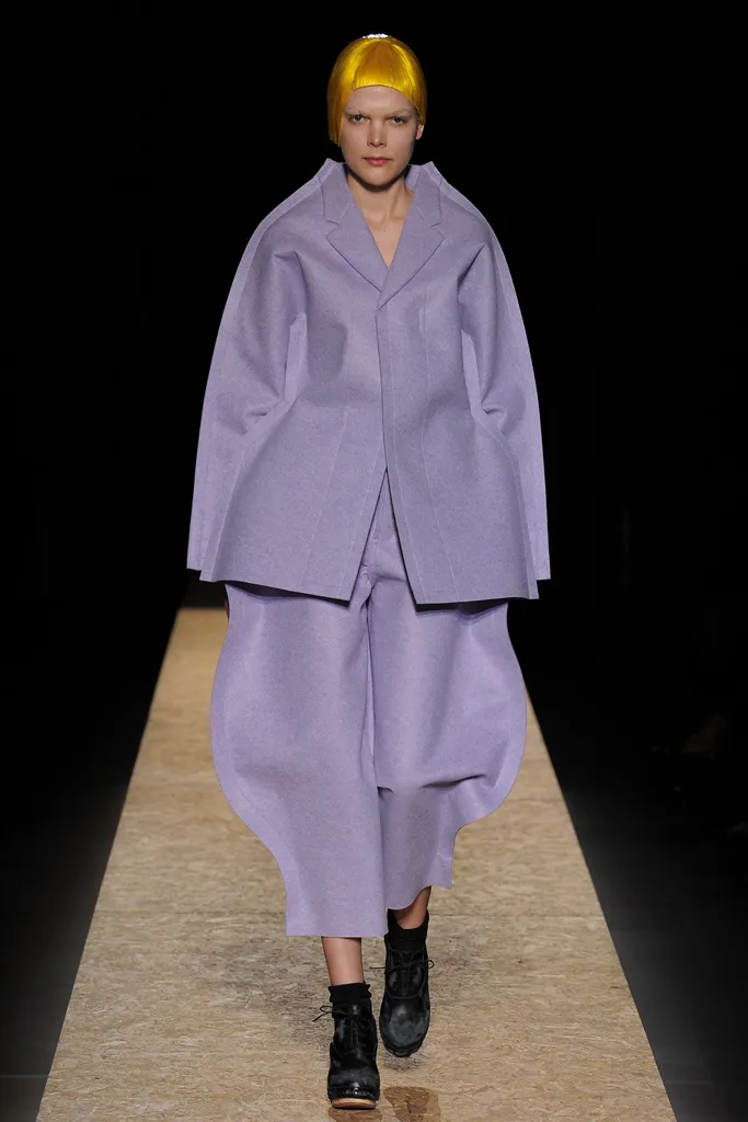 Look 03