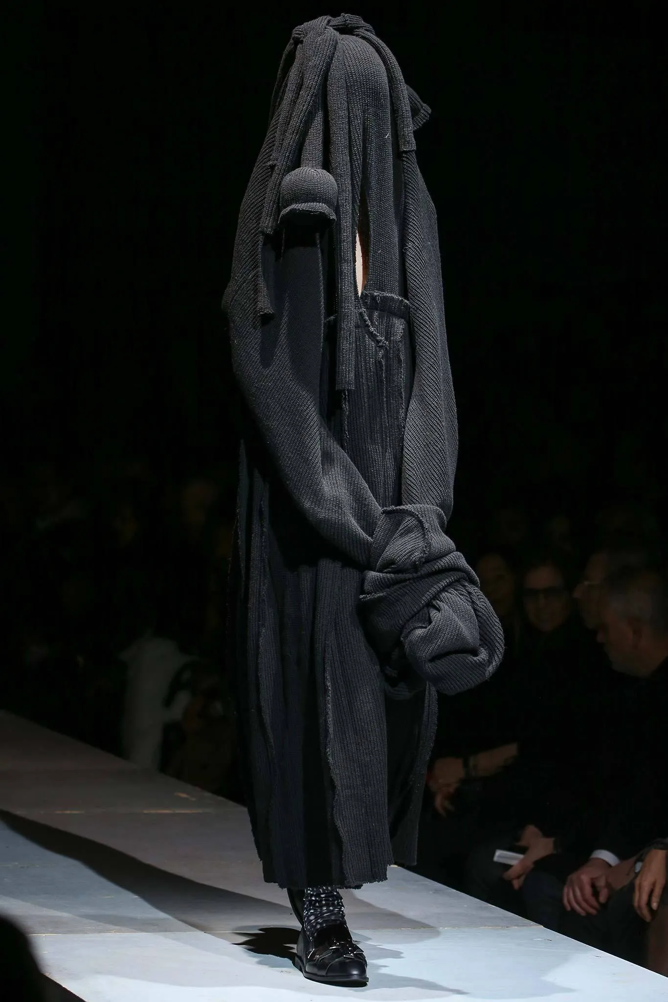 Look 14