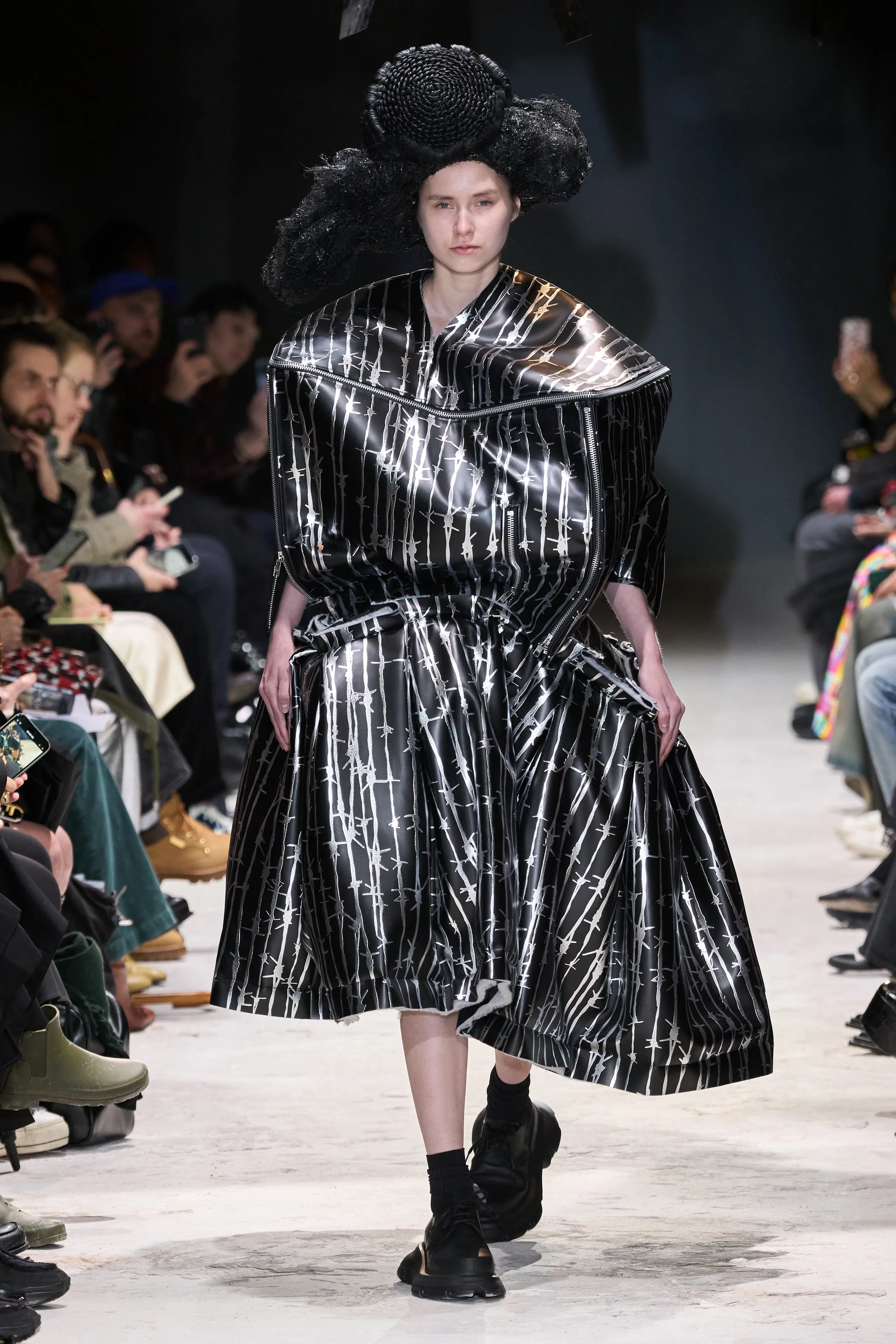 Look 11