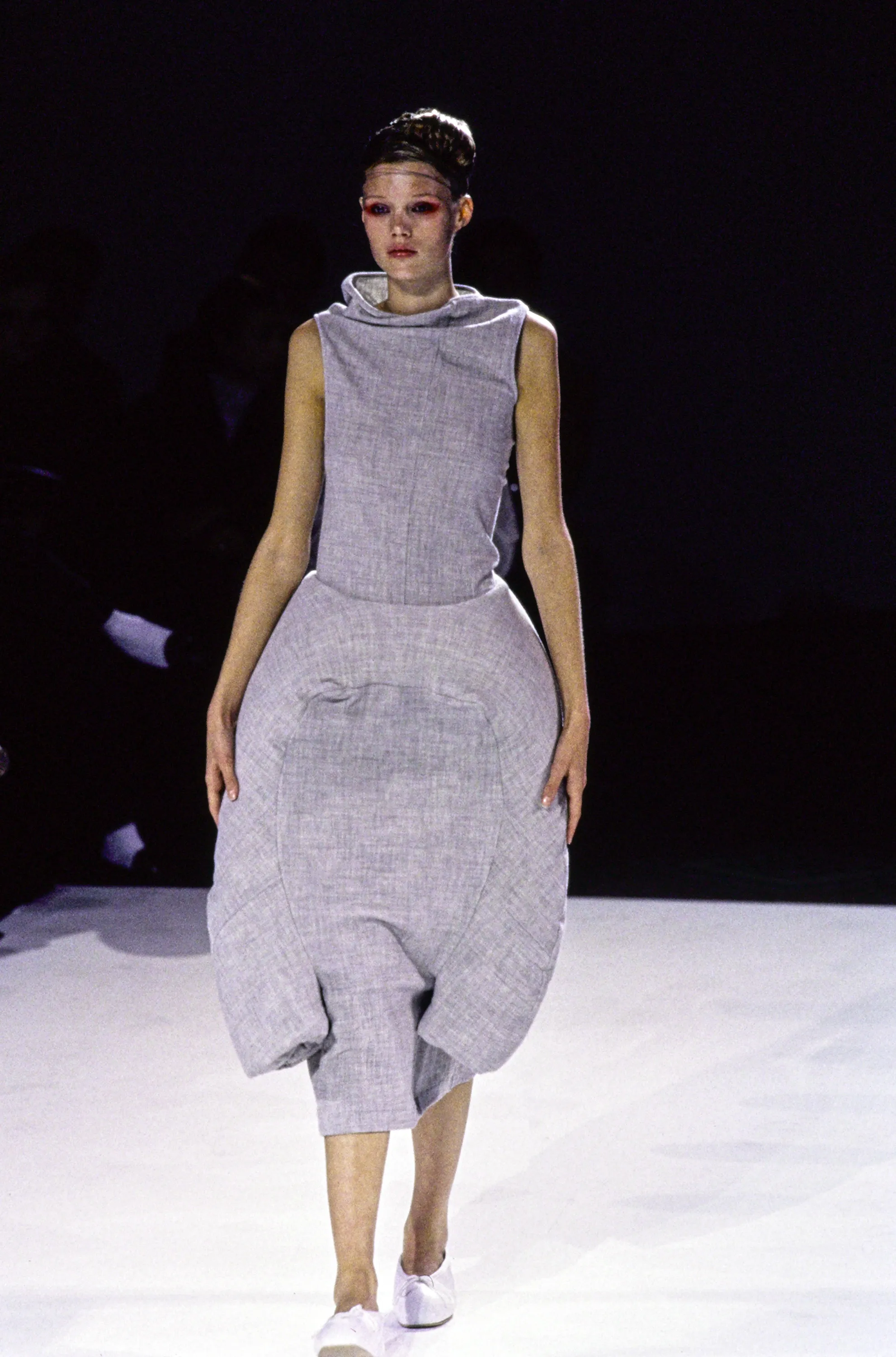 Look 25